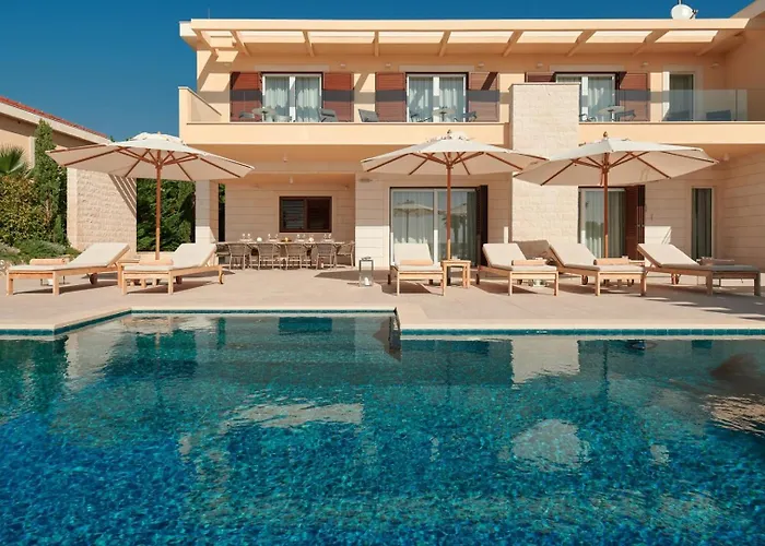 Villa Luxury Hvar Deluxe Palace 1 With Heated Pool, Gym And Sauna *