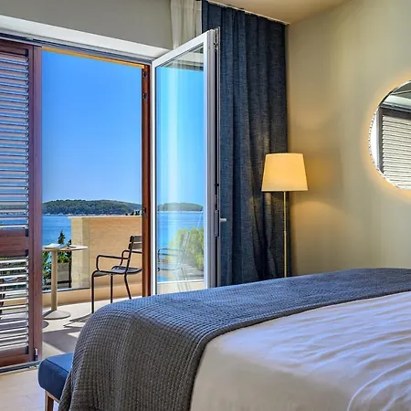 Luxury Hvar Deluxe Palace 1 With Heated Pool, Gym And Sauna