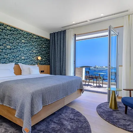 Luxury Hvar Deluxe Palace 1 With Heated Pool, Gym And Sauna *