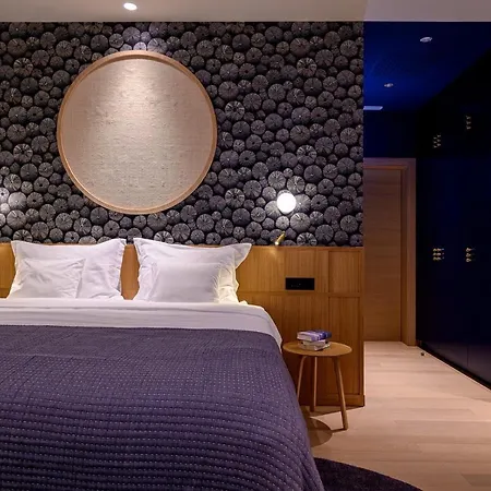 Luxury Hvar Deluxe Palace 1 With Heated Pool, Gym And Sauna