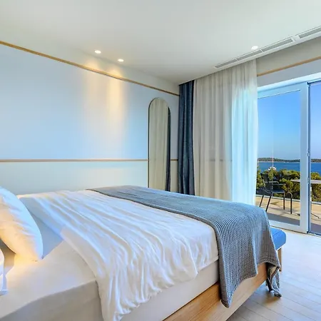 Luxury Hvar Deluxe Palace 1 With Heated Pool, Gym And Sauna Hvar Town