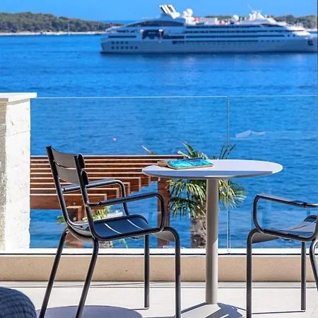 Luxury Hvar Deluxe Palace 1 With Heated Pool, Gym And Sauna Villa