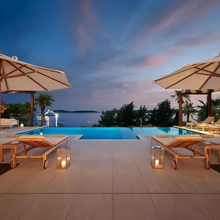 Luxury Hvar Deluxe Palace 1 With Heated Pool, Gym And Sauna Villa Hvar Town