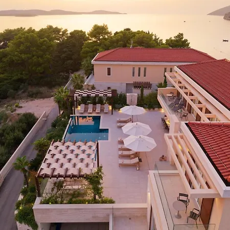 Luxury Hvar Deluxe Palace 1 With Heated Pool, Gym And Sauna * Hvar Town