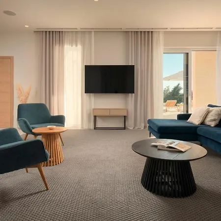 Luxury Hvar Deluxe Palace 1 With Heated Pool, Gym And Sauna Hvar Town