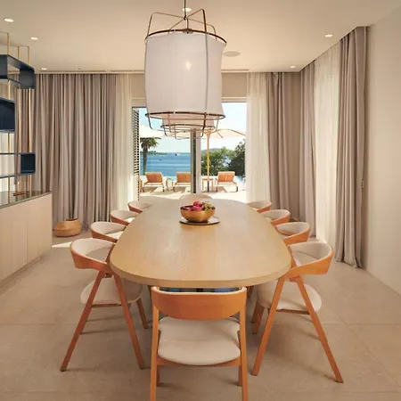 Luxury Hvar Deluxe Palace 1 With Heated Pool, Gym And Sauna *