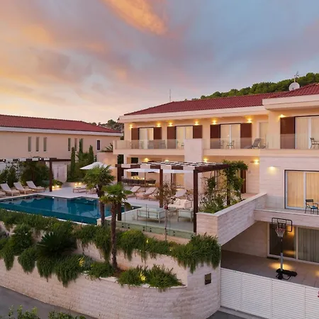 Luxury Hvar Deluxe Palace 1 With Heated Pool, Gym And Sauna *
