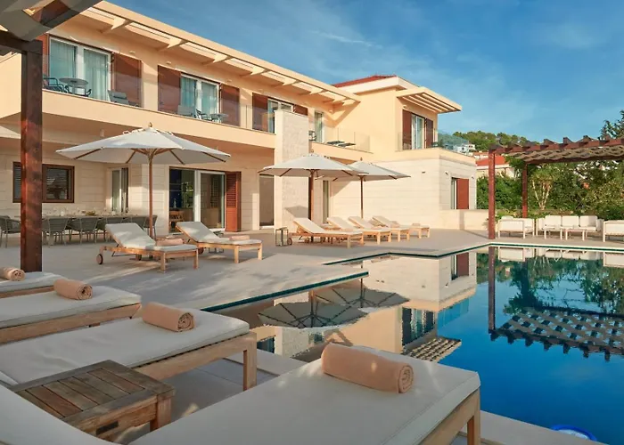 Villa Luxury Hvar Deluxe Palace 1 With Heated Pool, Gym And Sauna