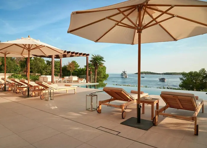 Villa Luxury Hvar Deluxe Palace 1 With Heated Pool, Gym And Sauna *