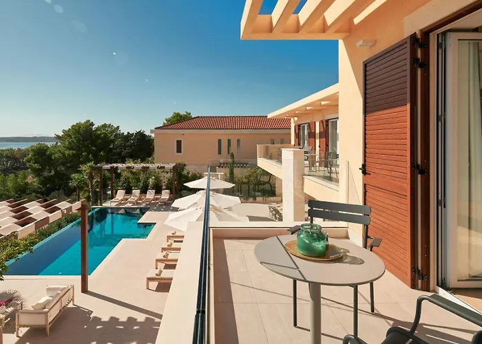Luxury Hvar Deluxe Palace 1 With Heated Pool, Gym And Sauna Villa *