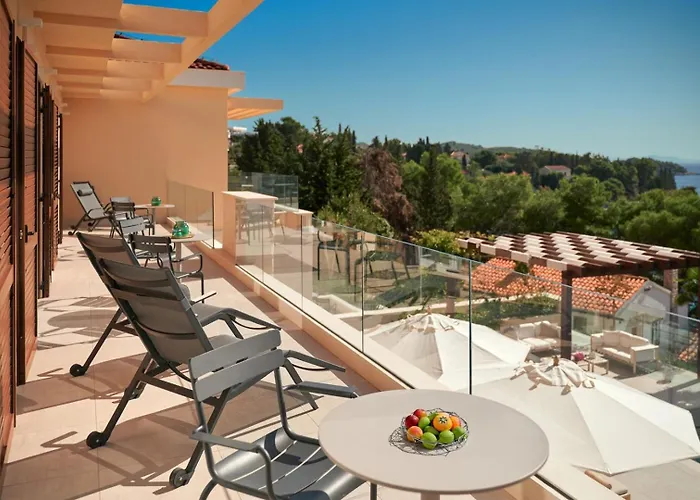 Villa Luxury Hvar Deluxe Palace 1 With Heated Pool, Gym And Sauna *