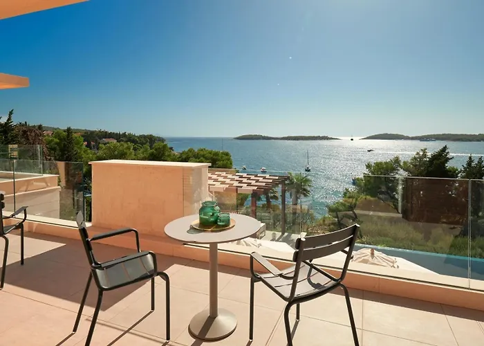 Luxury Hvar Deluxe Palace 1 With Heated Pool, Gym And Sauna Villa Hvar Town