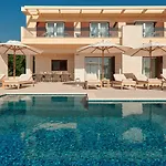Vila Luxury Hvar Deluxe Palace 1 With Heated Pool, Gym And Sauna *